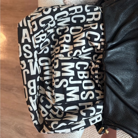 Marc Jacobs Black Leather Shoulder Bag- Classic Q Lil Utika - Picture 7 of 7